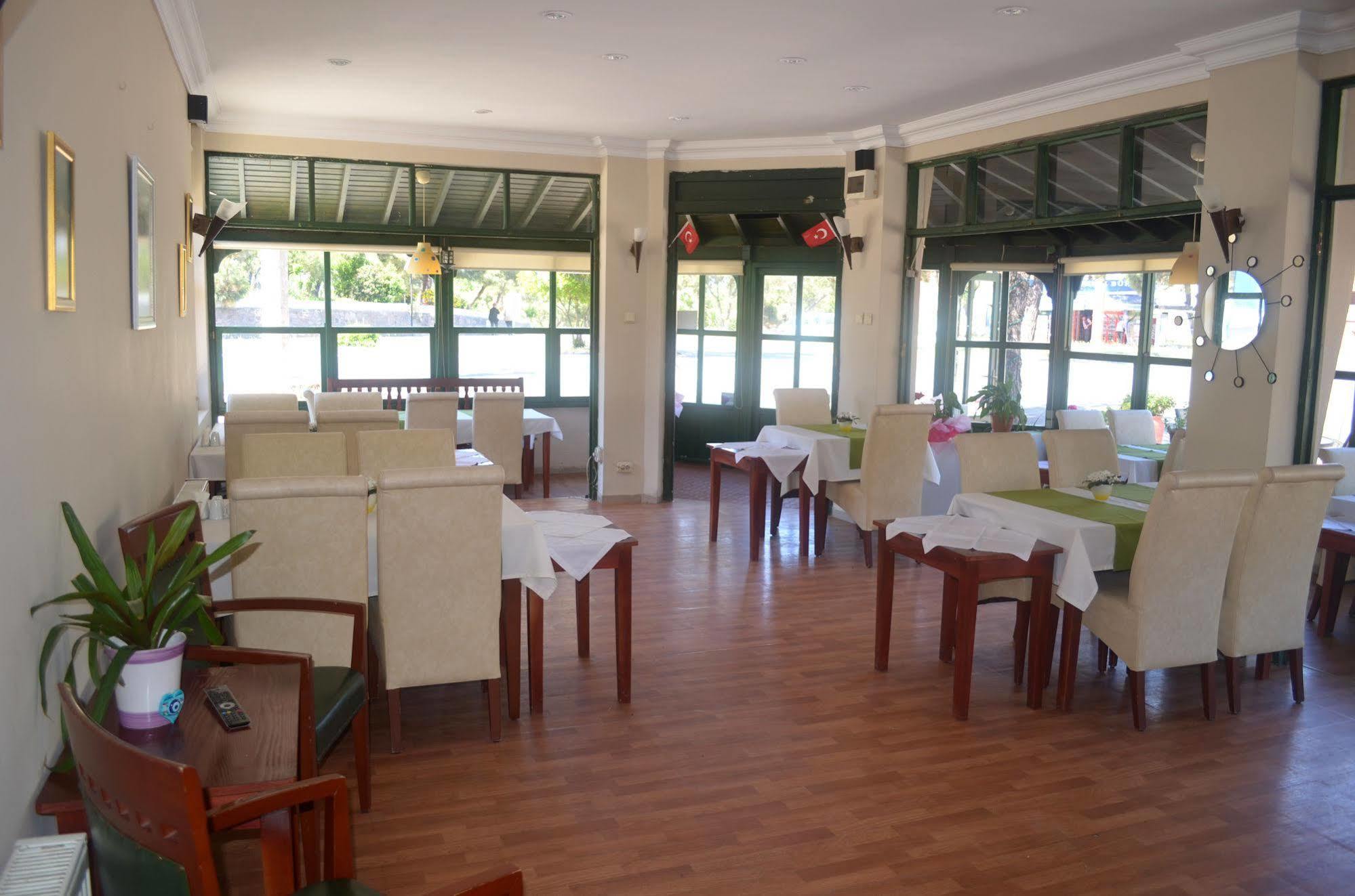 Silva Hotel Ayvalı Eksteriør billede