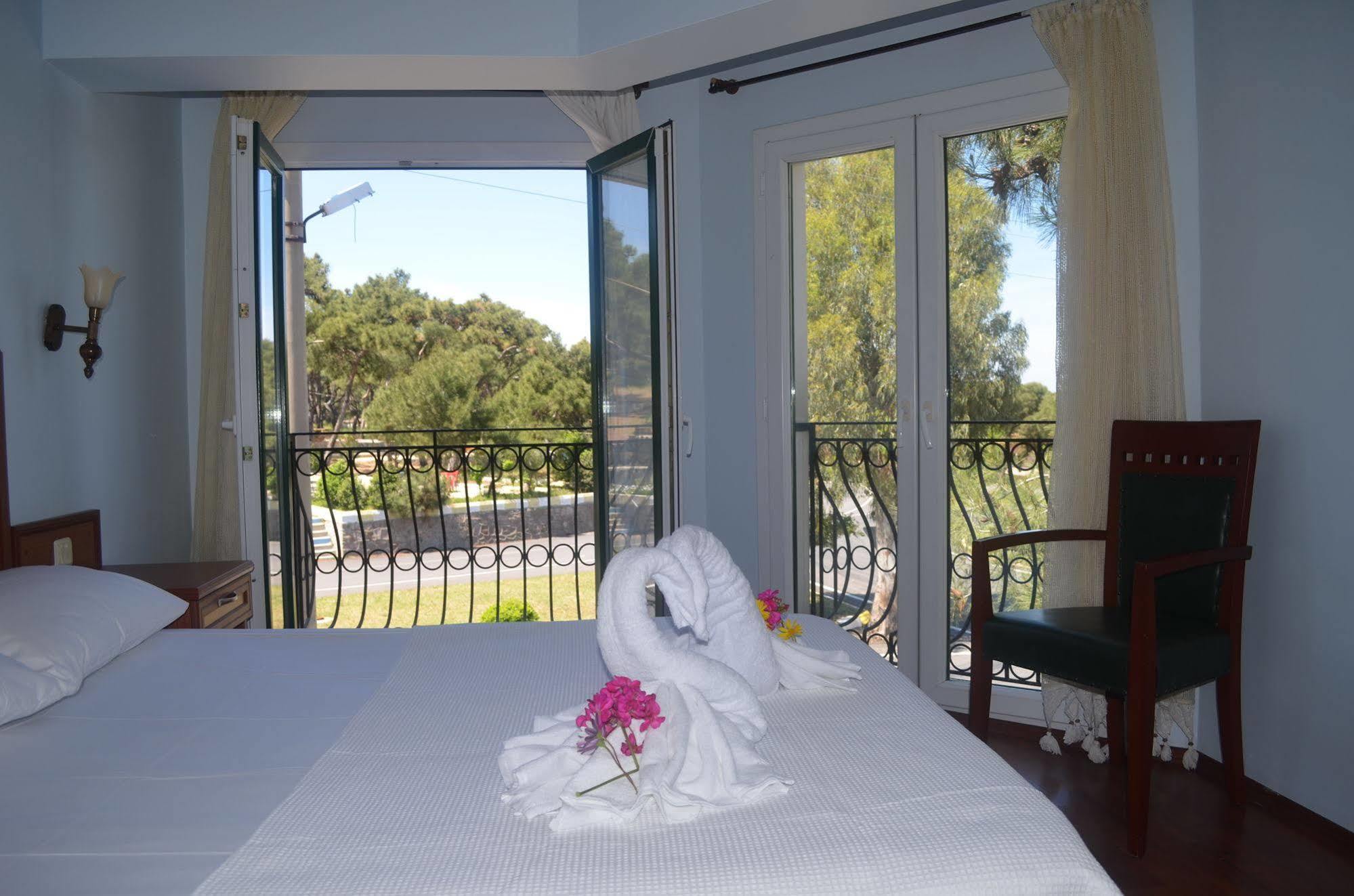 Silva Hotel Ayvalı Eksteriør billede