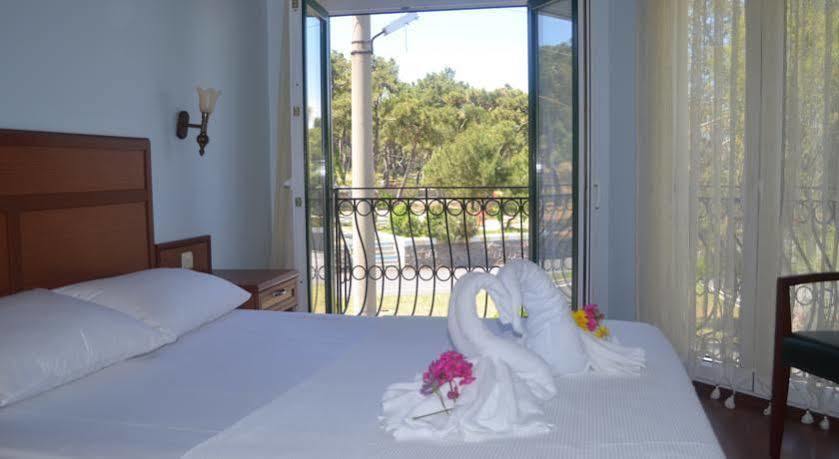 Silva Hotel Ayvalı Eksteriør billede